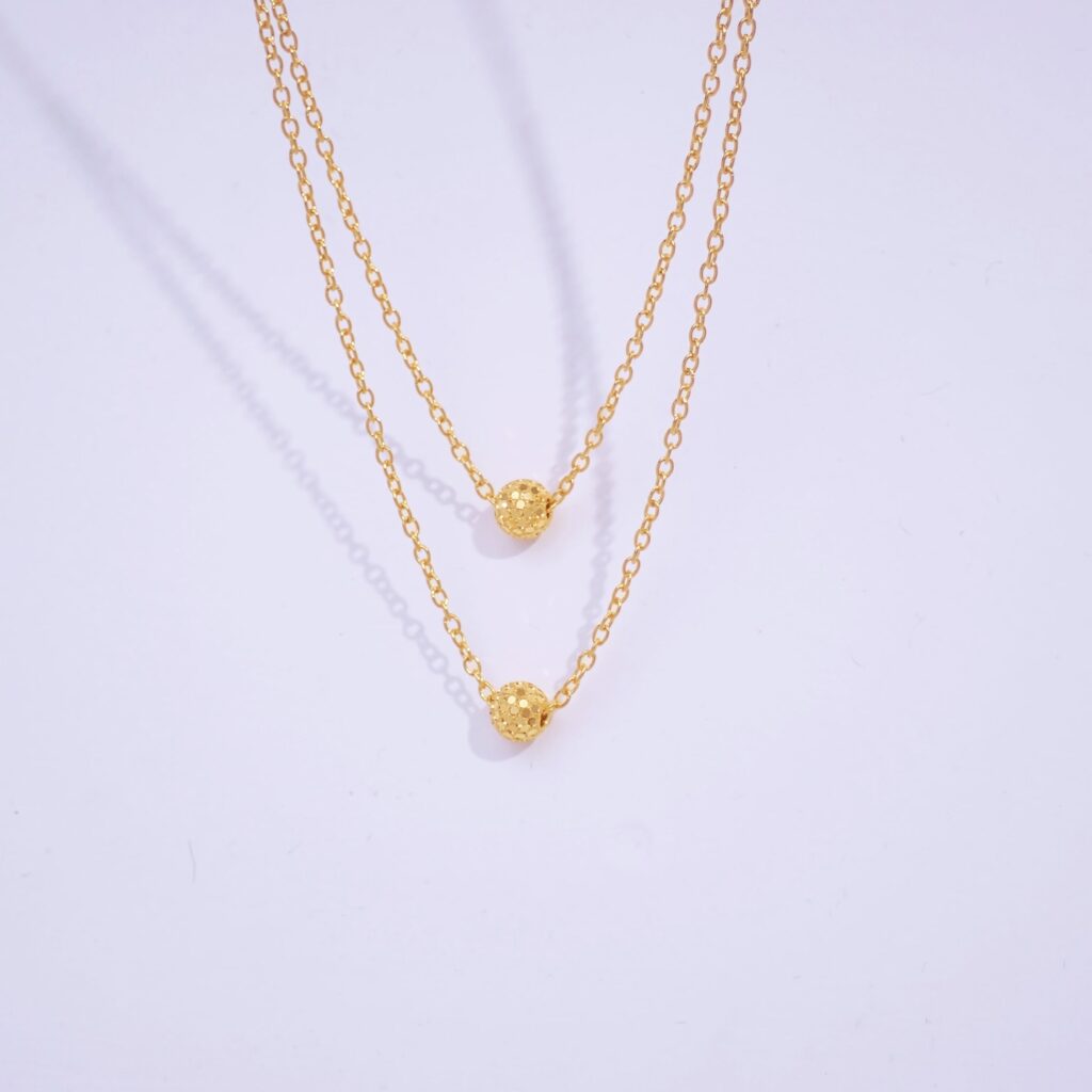 916 Ball Gold Necklace 双球项链 RM2,225.00 – RM2,253.00