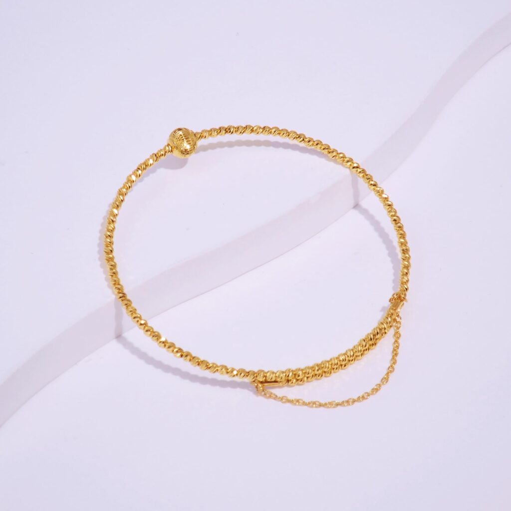 24K/999 Gold Bangle