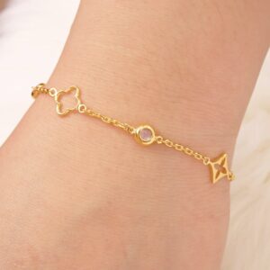 916 Clover Gold Bracelet 四叶草金手链 RM2,375.00