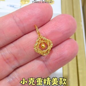 22K/916 小克重精美款四叶草吊坠 LIGHTWEIGHT EXQUISITE CLOVER PENDANT
