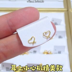 22K/916 精致款爱心金耳钉 NEW ARRIVAL DELICATE HEART-SHAPED EARRINGS